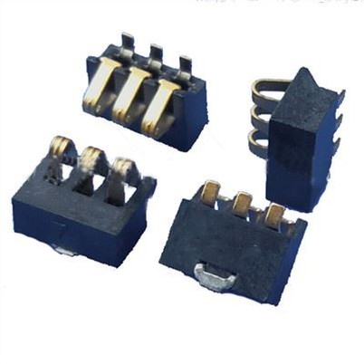 Kontak selil pyès monnen ak klip batri